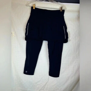 Athleta Elation 2 In 1 Capri Women's Small Black Skirted Legging Capri